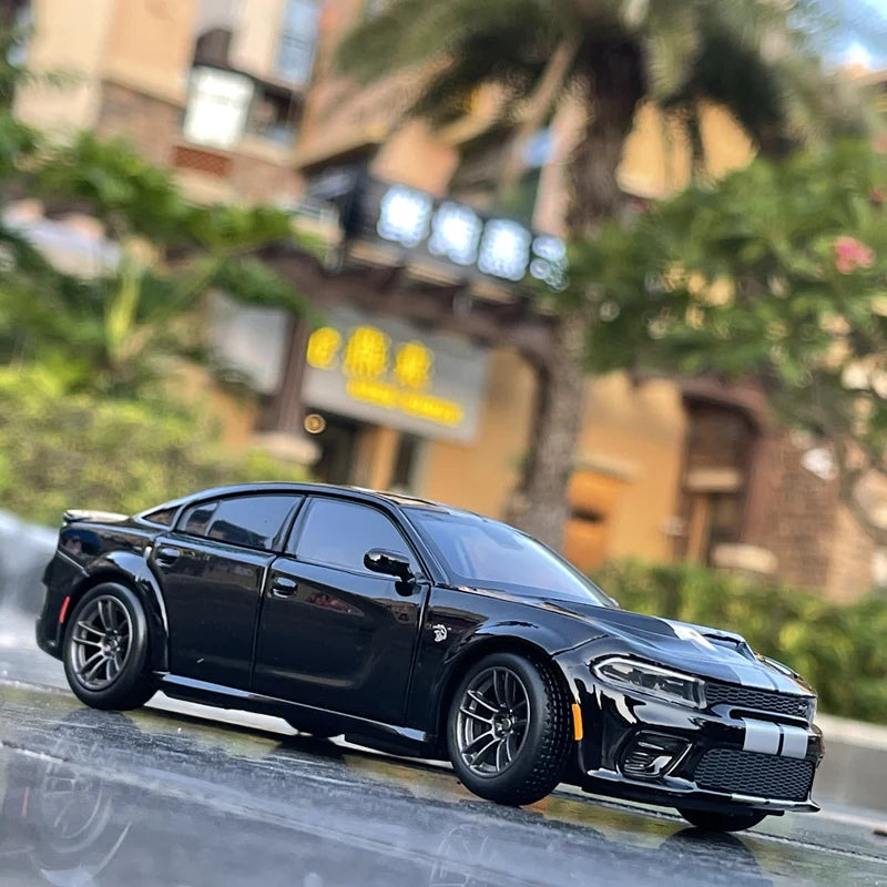 1/32 Scale Dodge Charger SRT Hellcat Alloy Die-cast Model Car