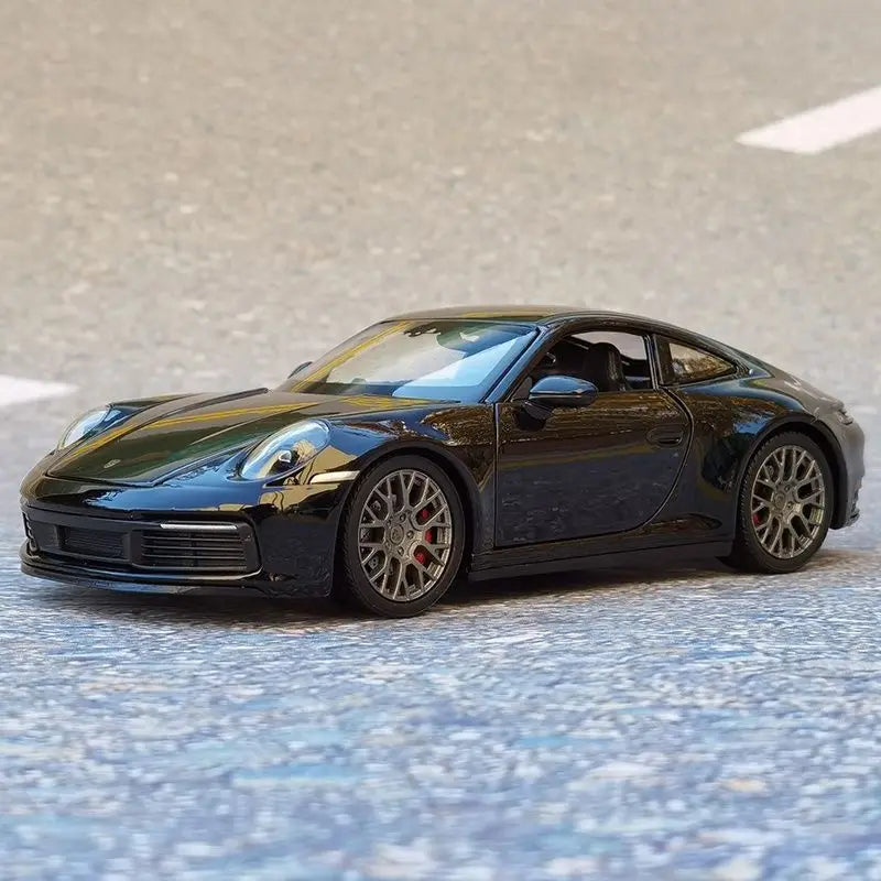 1:24 Scale Porsche 911 Carrera 4S Alloy Die-cast Model Car